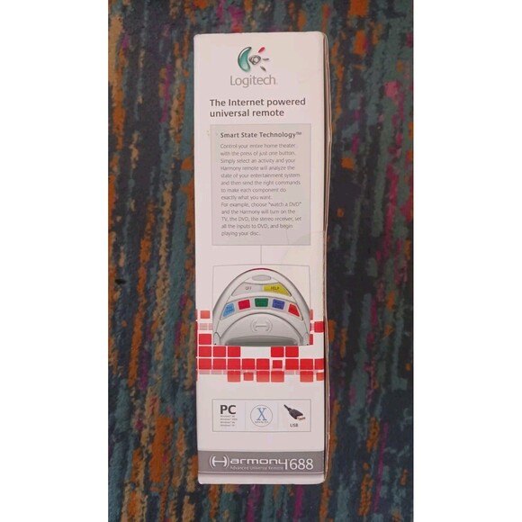 Logitech Harmony 688 Universal Remote Control Silver (966182-0403) - Picture 4 of 6